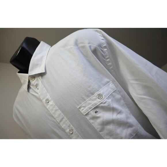 Express Fitted Dress Shirt White Button Up Elbows Front Pocket Mens Size XL - Picture 1 of 7